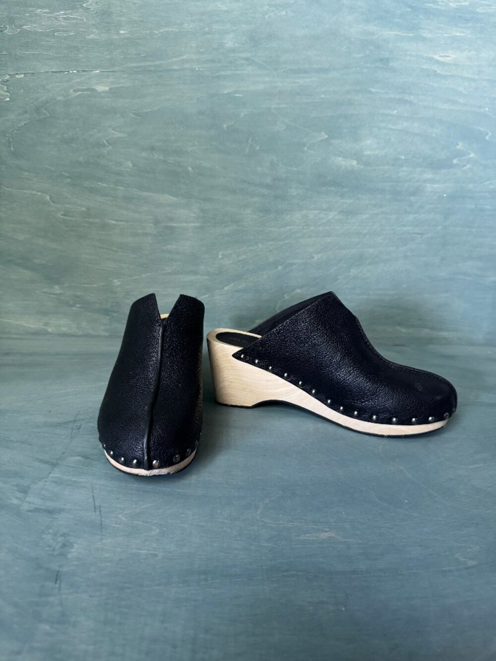 Kelsi Dagger Brooklyn Modern Minimamlist Clogs Wood Soles Black - 9